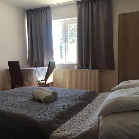 Nana Apartmanhaz * Hajdúszoboszló