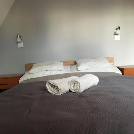 Nana Apartmanhaz * Hajdúszoboszló