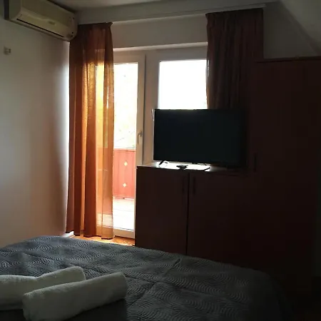 Nana Apartmanhaz