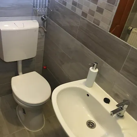 Nana Apartmanhaz * Hajdúszoboszló