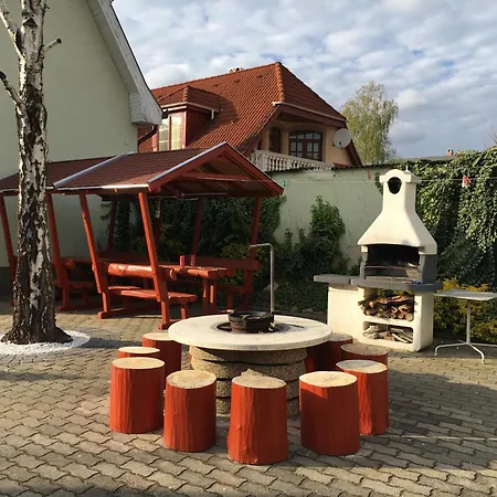 Apartment Nana Apartmanhaz Hajdúszoboszló